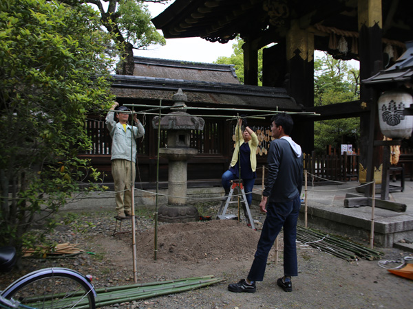 豊国神社の瓢箪の植え付け